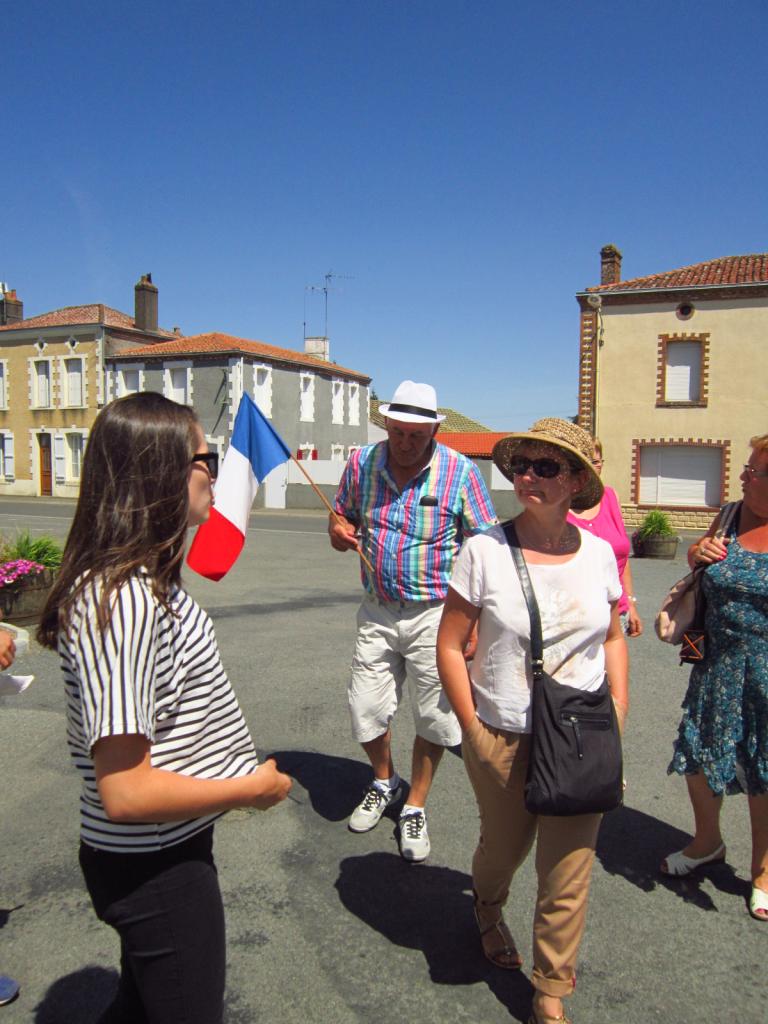 Lundi le car est parti mais il reste des Belges !!!